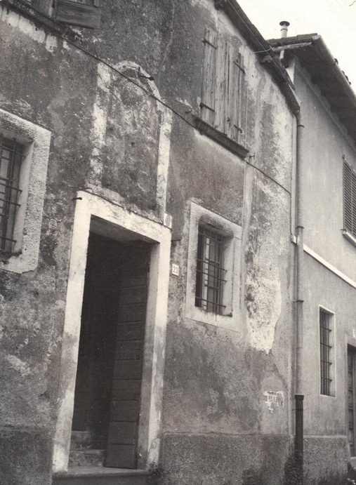 44-Madonna col Bambino-Affresco-Proprietà privata